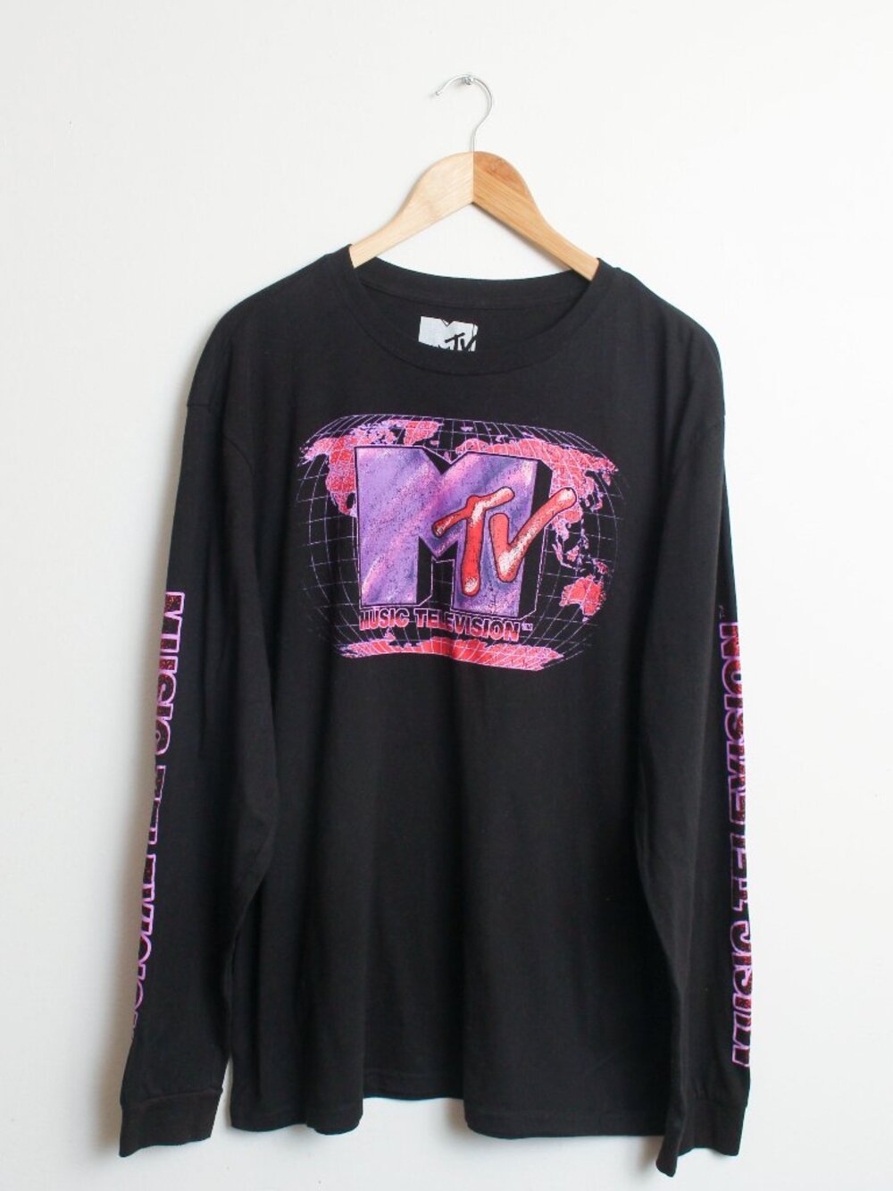 MTV Shirt Mens XL Black Long Sleeve Music Television Graphic Tee